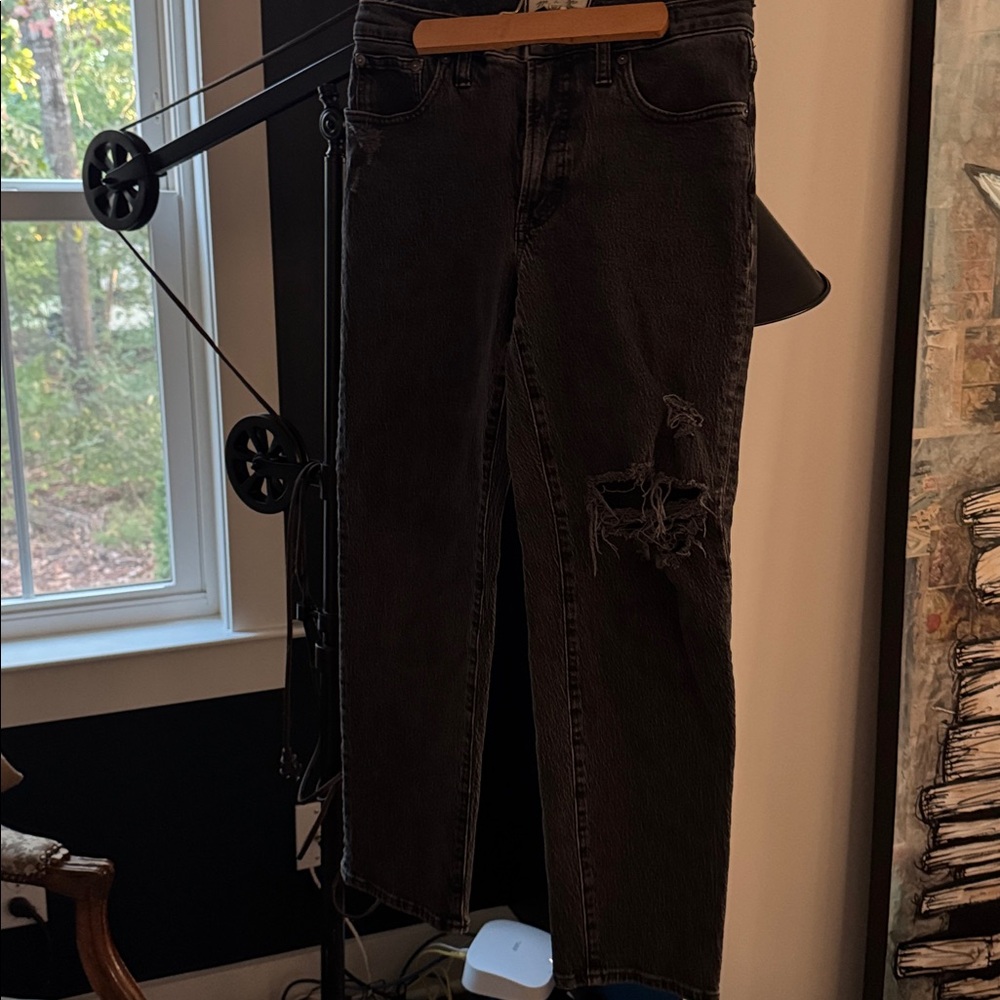 Madewell black the mid rise, perfect vintage straight jean.